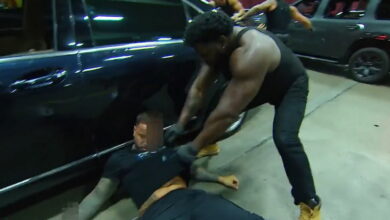 Netflix Butchers 8/31 WWE Raw Segment With Horrible Edits Netflix Butchers 8/31 WWE Raw Segment With Horrible Edits