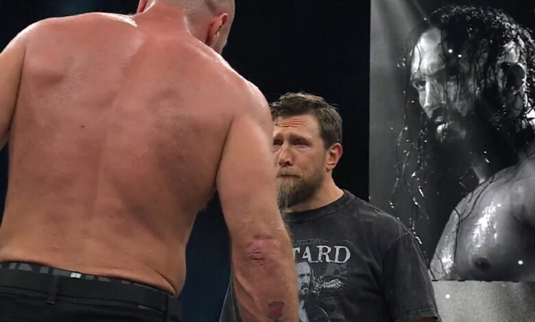 Bryan Danielson, Jon Moxley Emotional PAC Tribute On AEW TV Bryan Danielson, Jon Moxley Emotional PAC Tribute On AEW TV