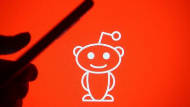 Reddit will switch to a ‘logged-in only experience’