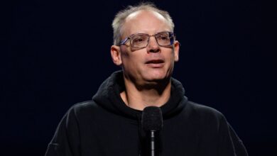 Steam Week in Review: AI disclosures enter the discourse again, as Epic CEO calls them ‘just as partisan as mandatory political essays’ Steam Week in Review: AI disclosures enter the discourse again, as Epic CEO calls them ‘just as partisan as mandatory political essays’